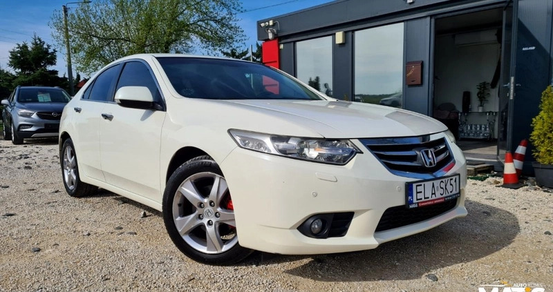 Honda Accord cena 43900 przebieg: 204000, rok produkcji 2011 z Rudnik nad Sanem małe 781